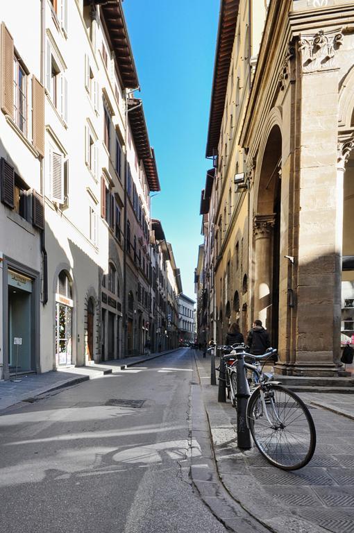 Old Tower Ponte Vecchio Suite Florence Exterior photo